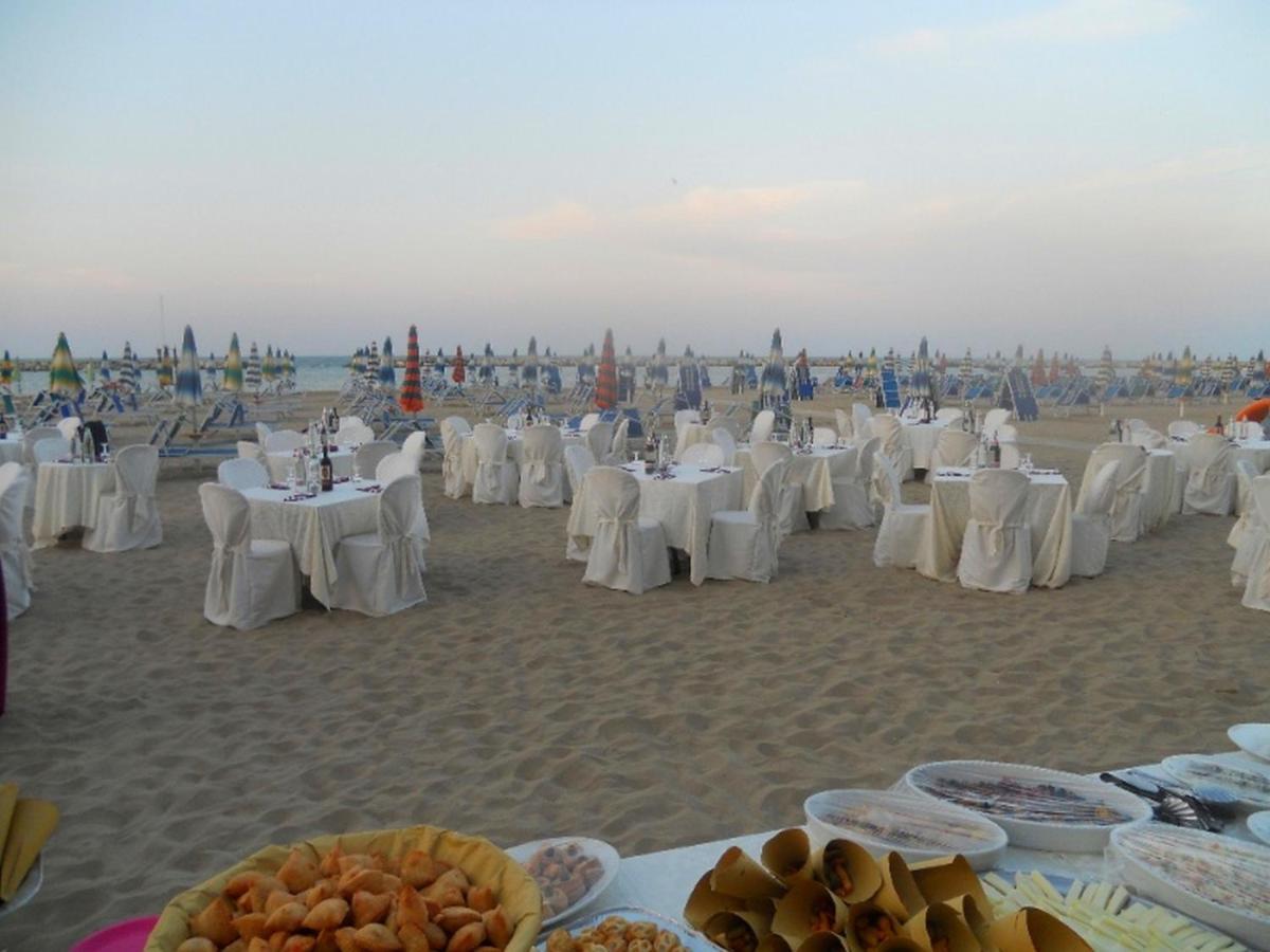 Hotel Lido Rimini Exterior foto